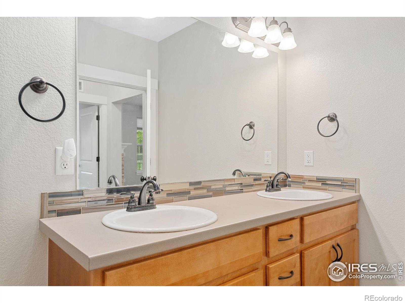 MLS Image #27 for 4672  hahns peak drive,loveland, Colorado