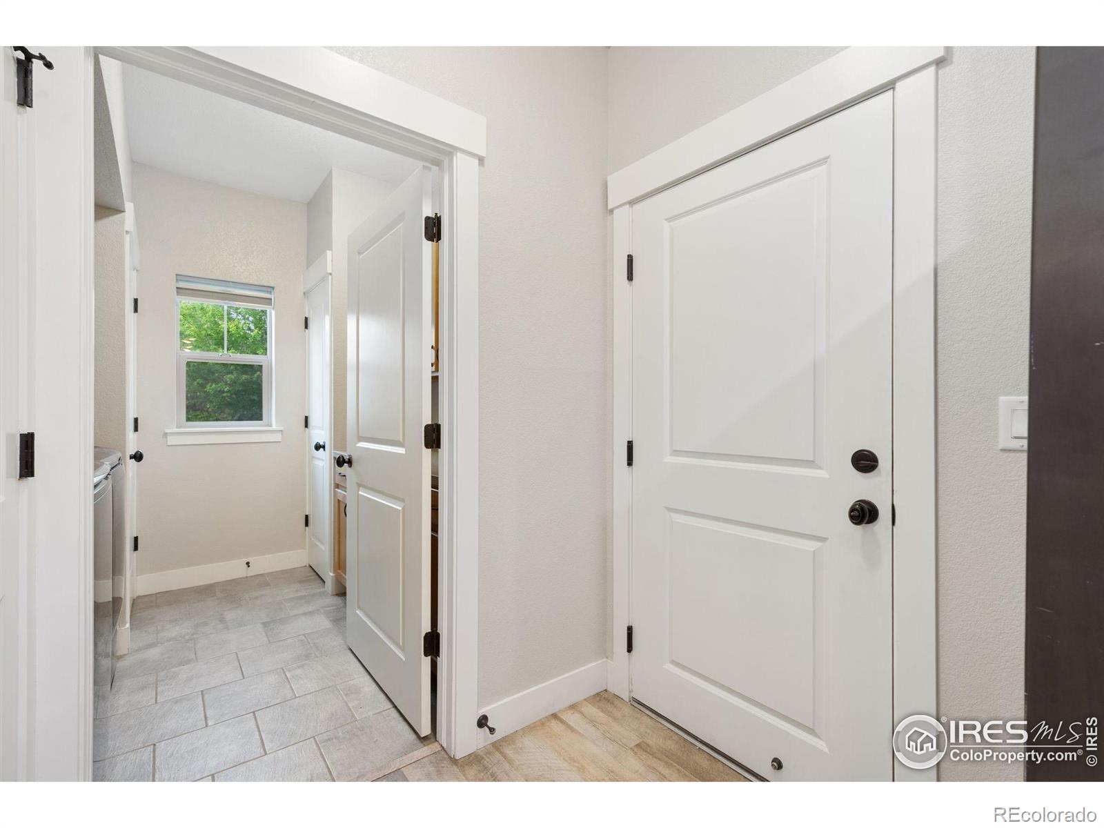 MLS Image #29 for 4672  hahns peak drive,loveland, Colorado