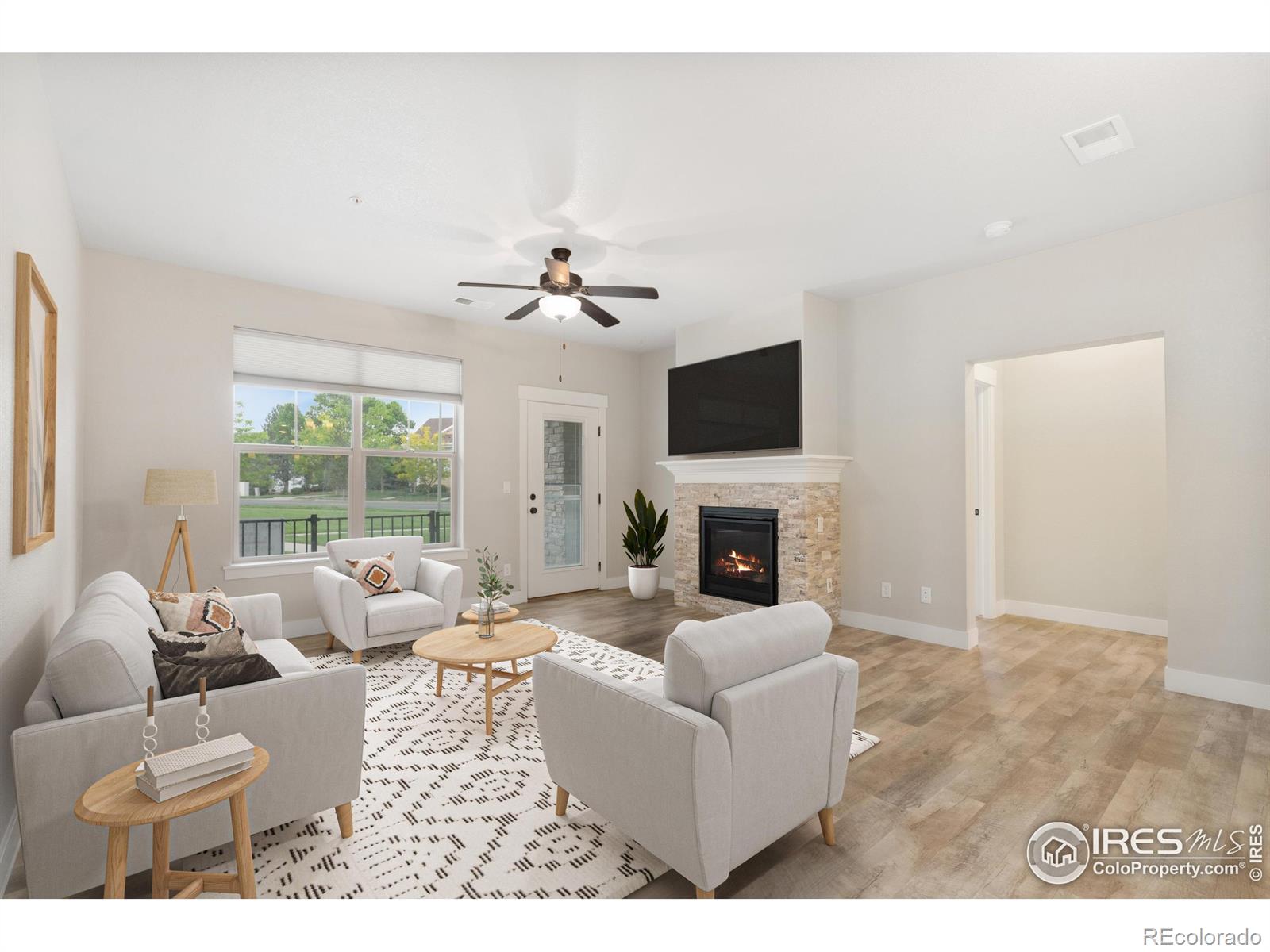 MLS Image #4 for 4672  hahns peak drive,loveland, Colorado