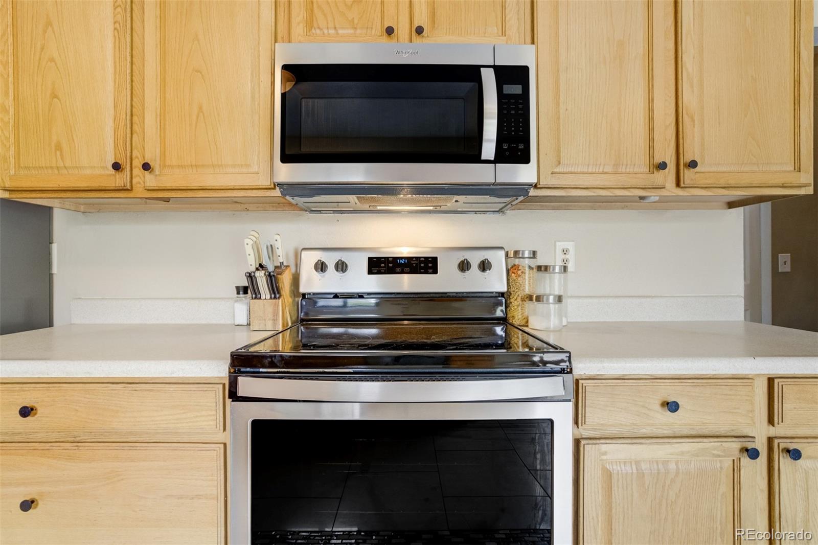 MLS Image #8 for 4290 n nonchalant circle,colorado springs, Colorado