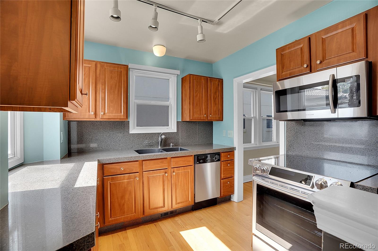 MLS Image #13 for 1208 s elizabeth street,denver, Colorado