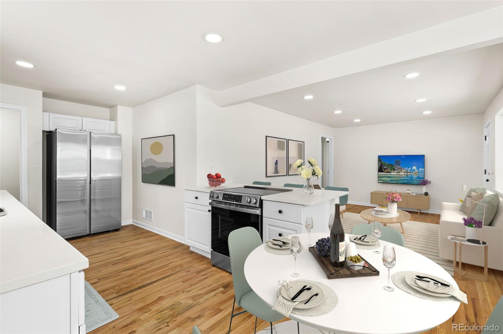 MLS Image #10 for 7555 e 22nd avenue,denver, Colorado