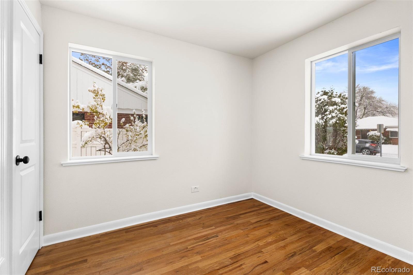 MLS Image #23 for 7555 e 22nd avenue,denver, Colorado