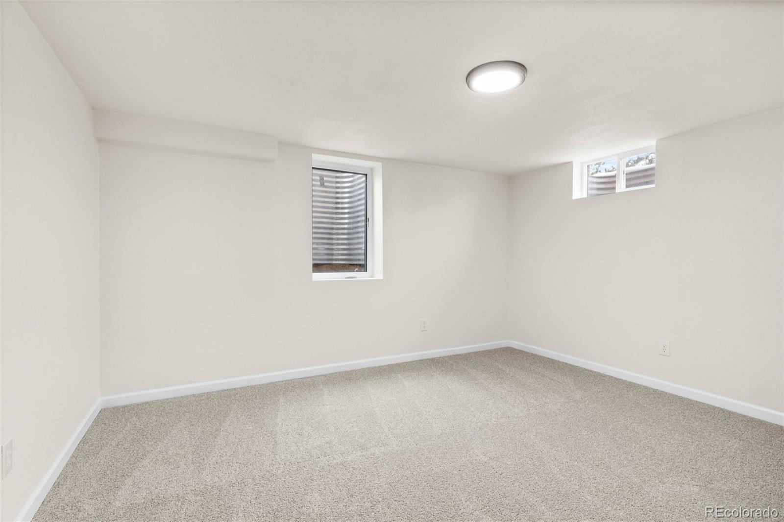 MLS Image #39 for 7555 e 22nd avenue,denver, Colorado