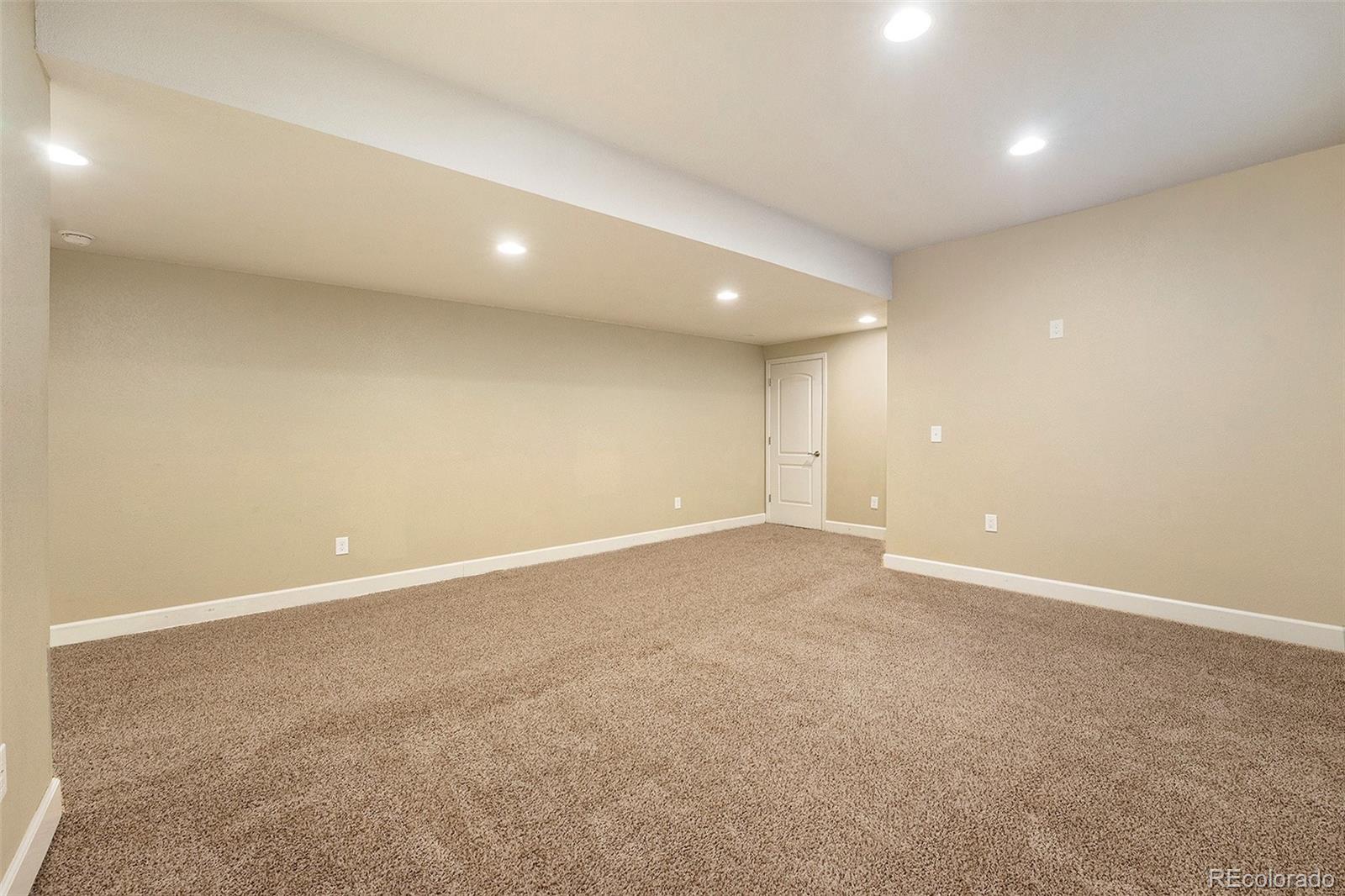 MLS Image #25 for 5434 n xenia street,denver, Colorado