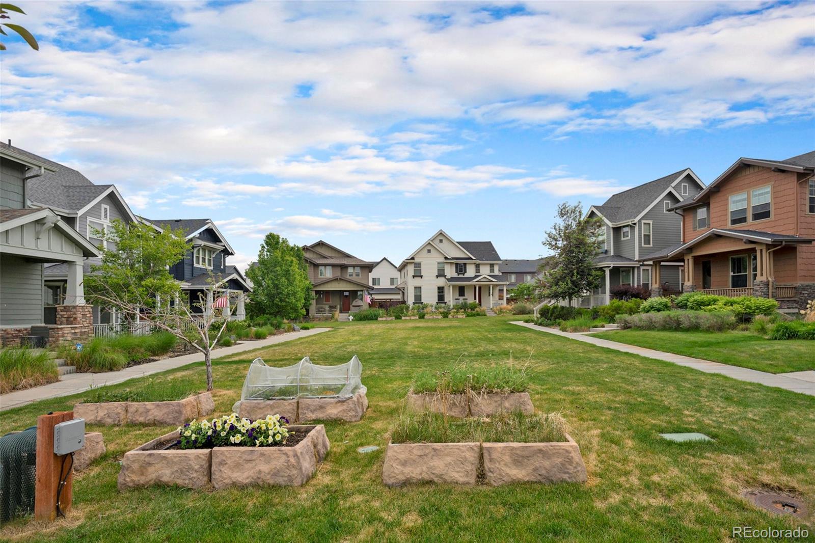 MLS Image #33 for 5434 n xenia street,denver, Colorado