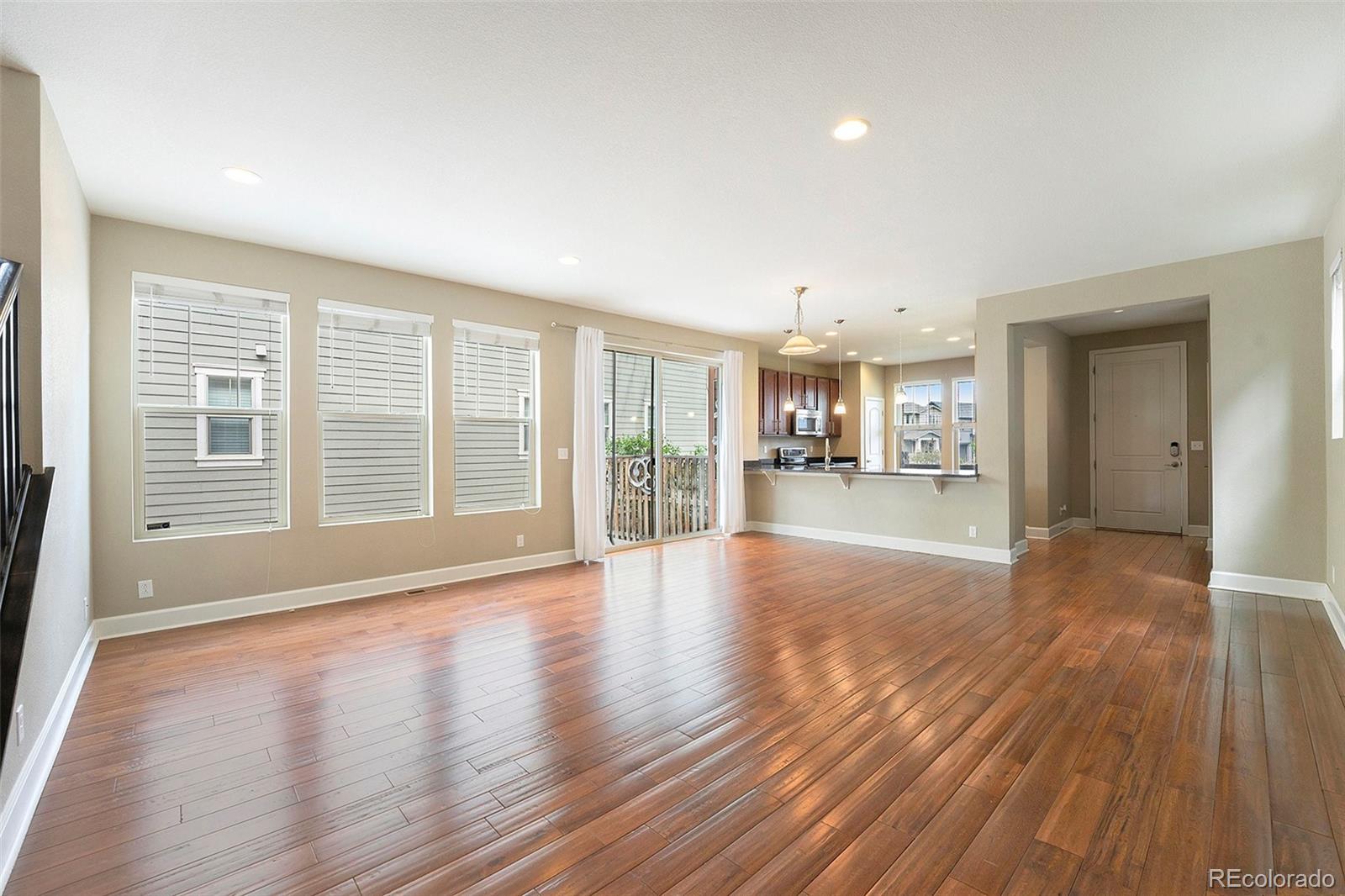 MLS Image #8 for 5434 n xenia street,denver, Colorado