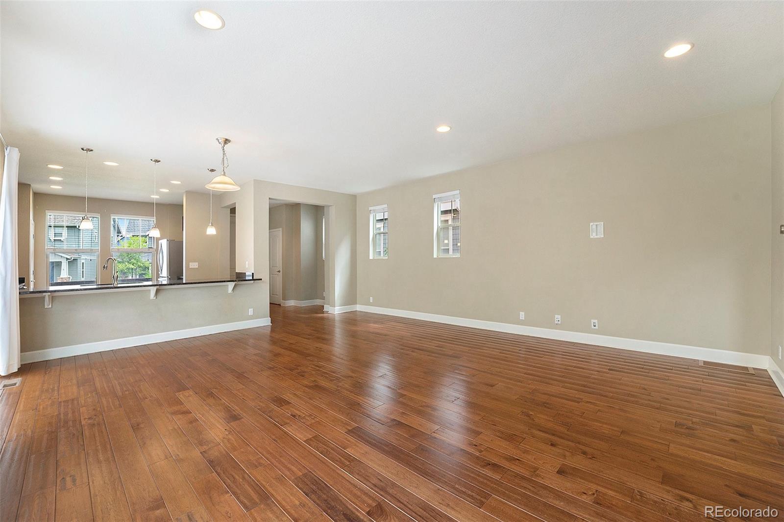 MLS Image #9 for 5434 n xenia street,denver, Colorado