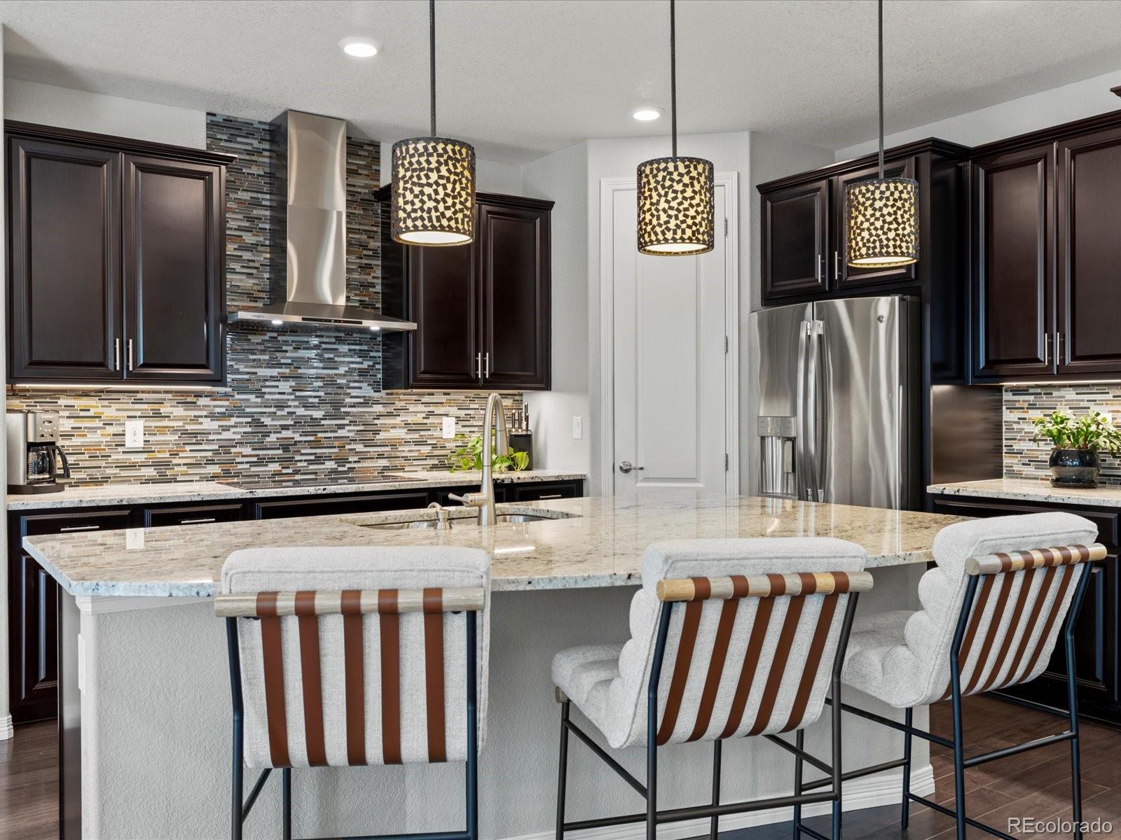 MLS Image #12 for 5445  verbena street,denver, Colorado