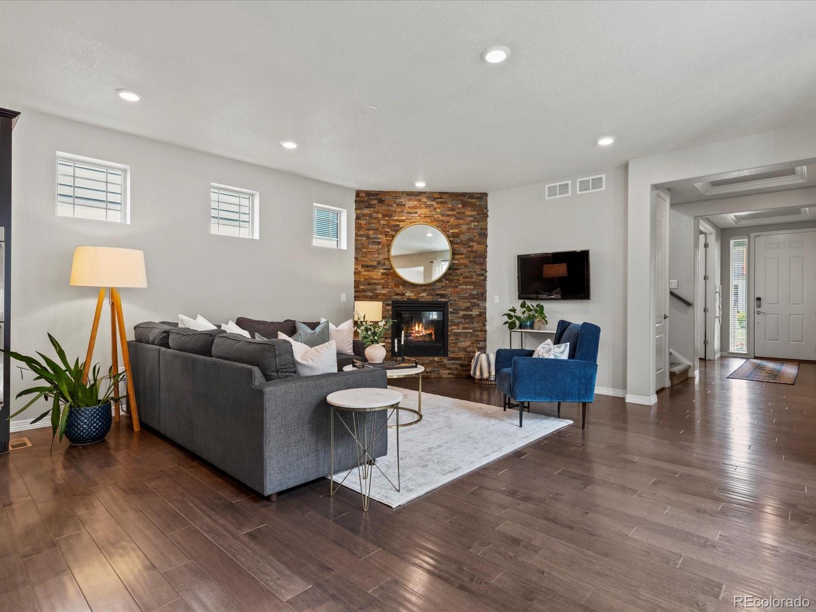 MLS Image #7 for 5445  verbena street,denver, Colorado