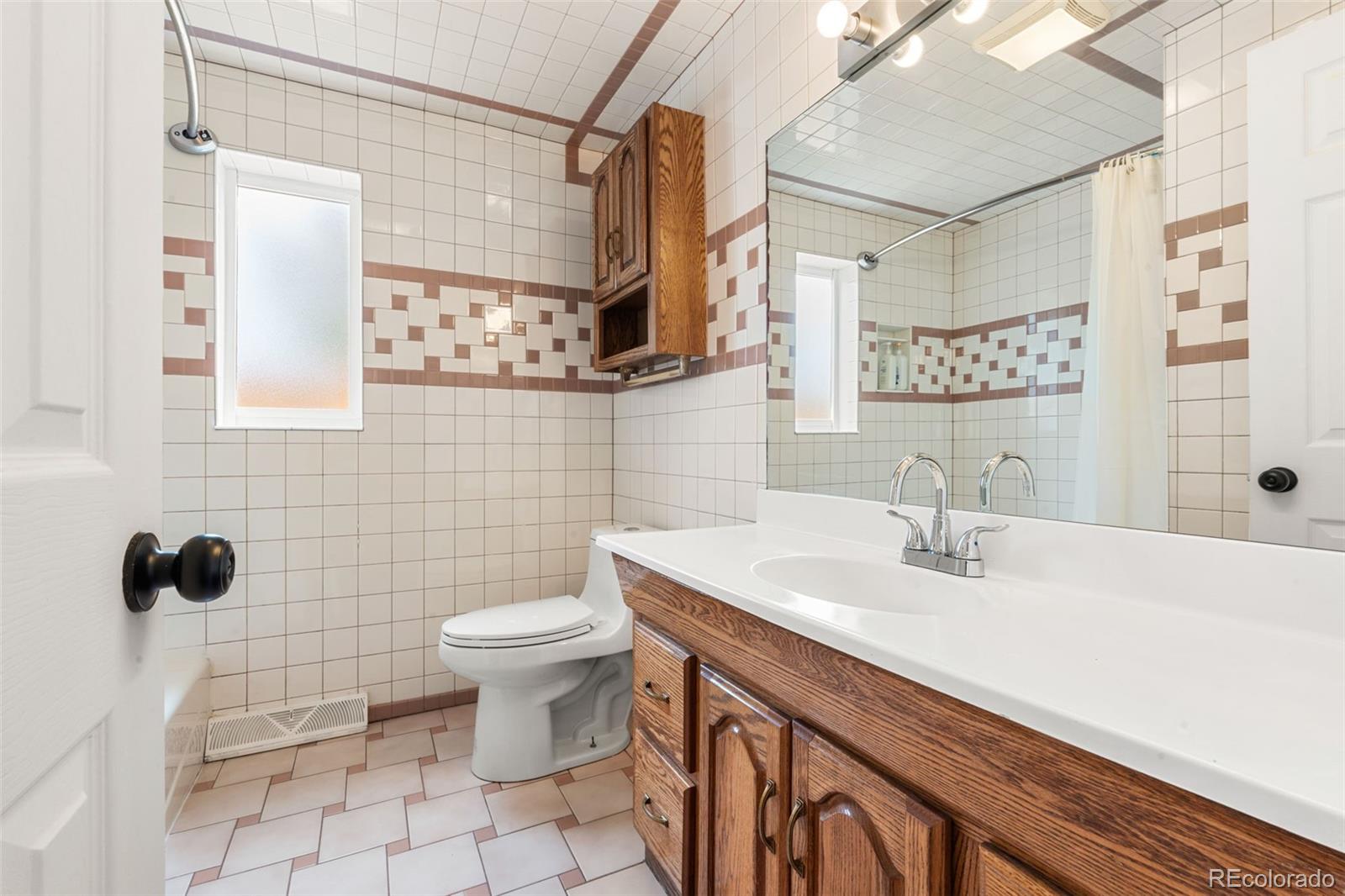 MLS Image #10 for 1057 s osceola street,denver, Colorado