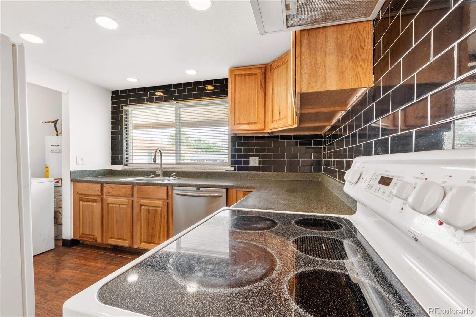 MLS Image #8 for 1057 s osceola street,denver, Colorado