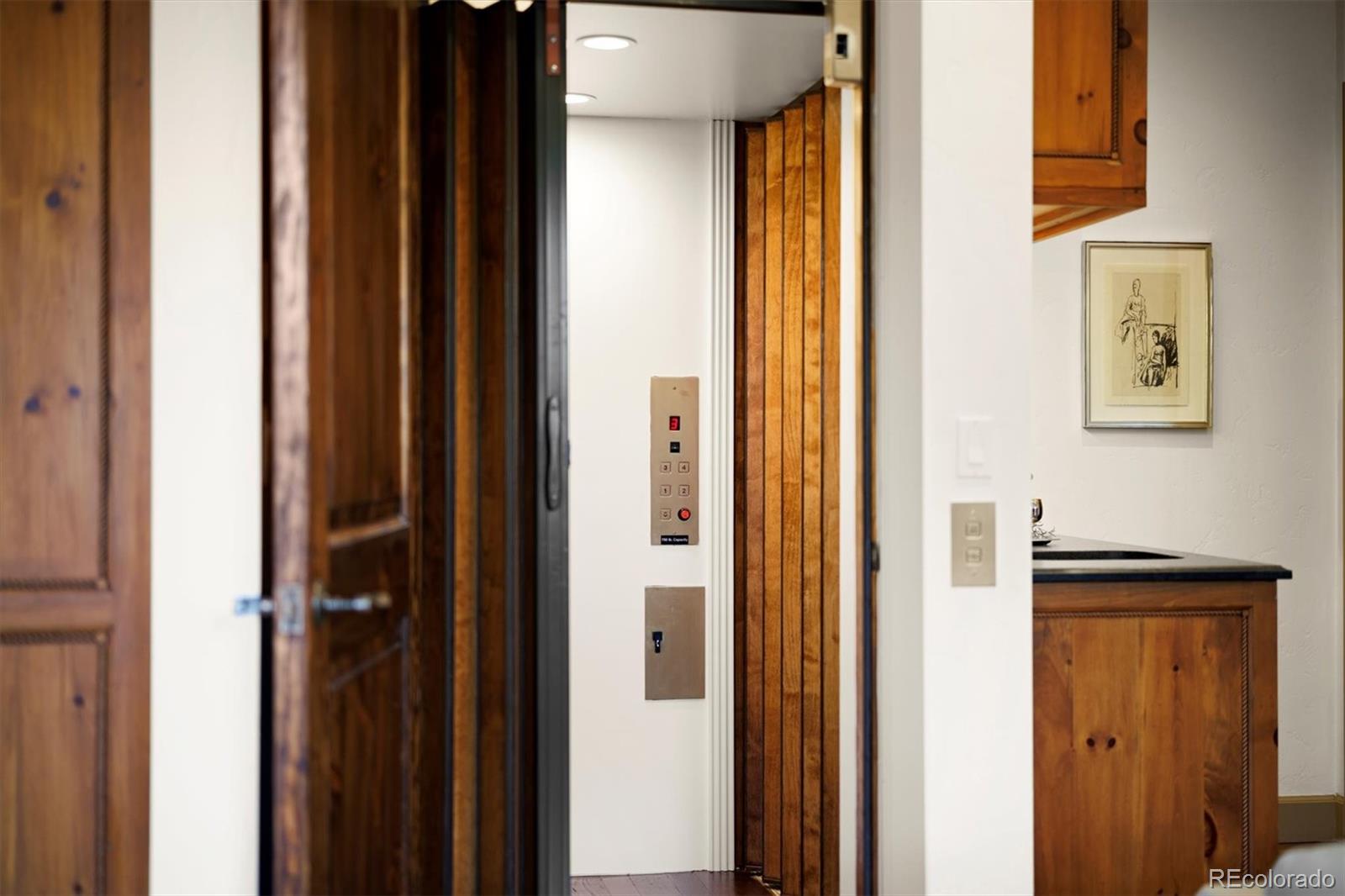 MLS Image #14 for 570  monroe street,denver, Colorado