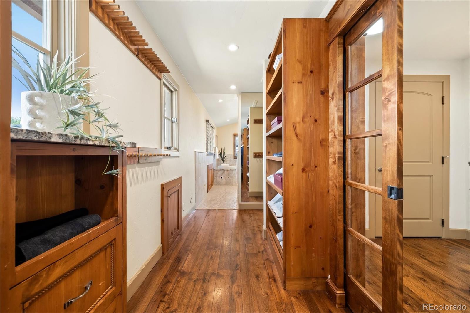 MLS Image #22 for 570  monroe street,denver, Colorado