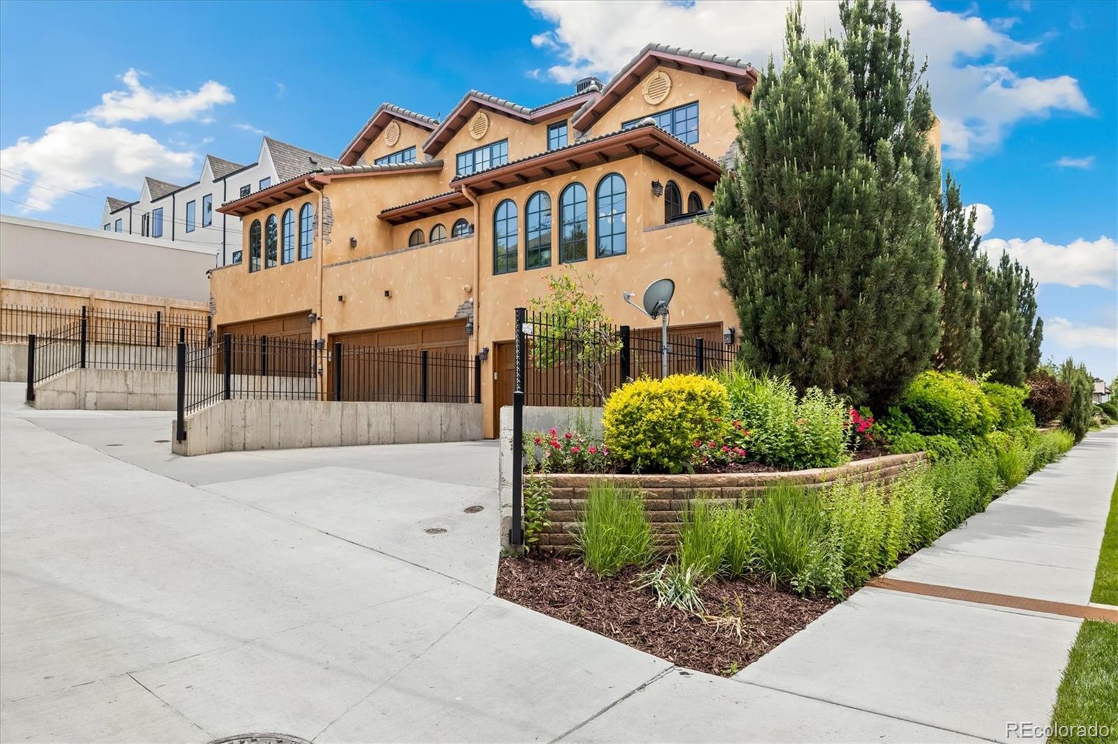 MLS Image #38 for 570  monroe street,denver, Colorado