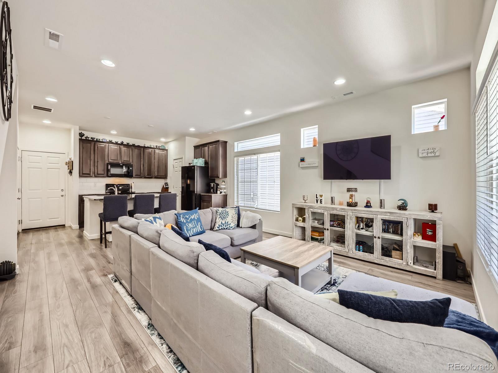 MLS Image #1 for 9237  delgany point,colorado springs, Colorado