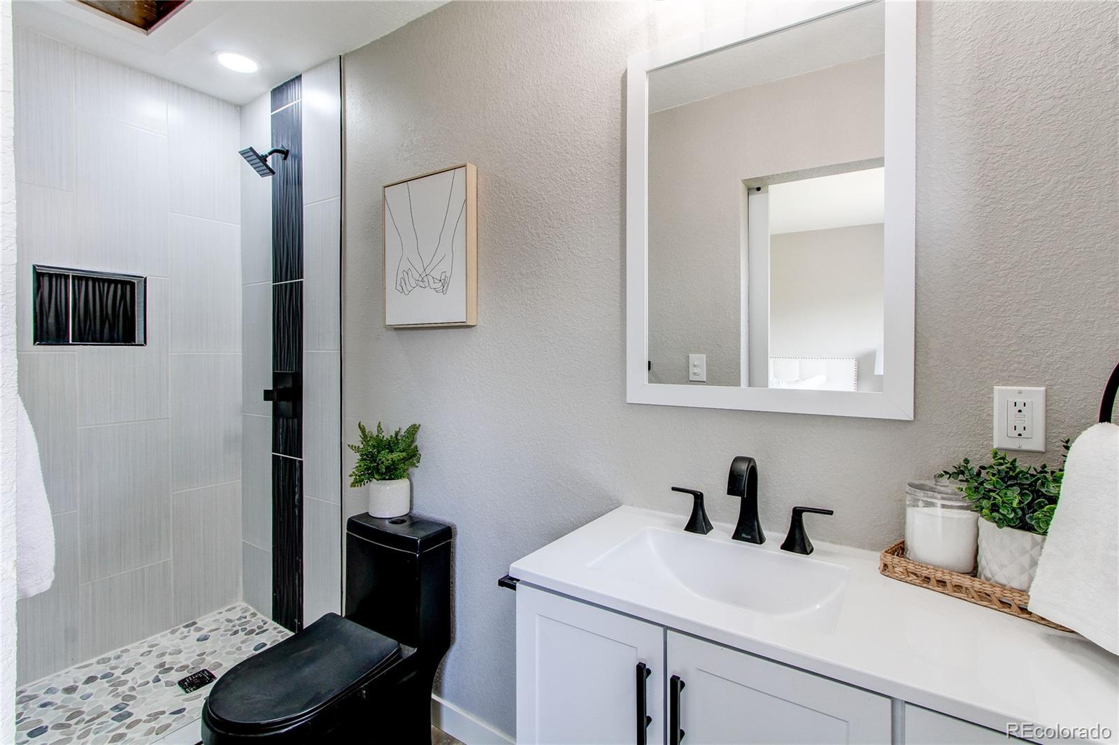 MLS Image #11 for 9141  gail court,thornton, Colorado