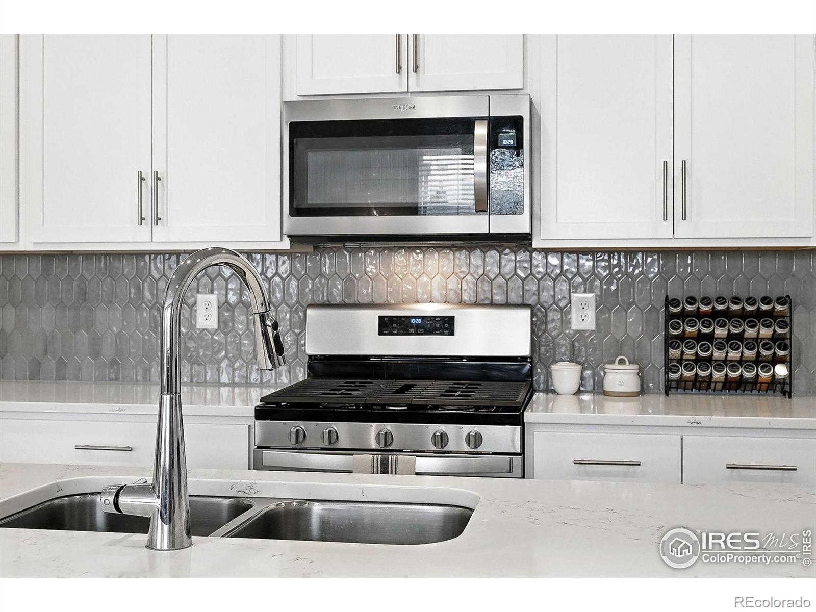 MLS Image #6 for 308  fickel farm trail,berthoud, Colorado