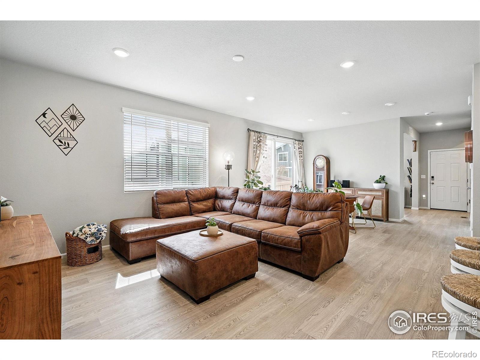 MLS Image #7 for 308  fickel farm trail,berthoud, Colorado