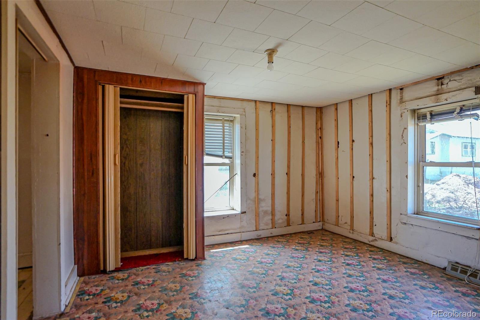 MLS Image #21 for 327 e 7th street,walsenburg, Colorado