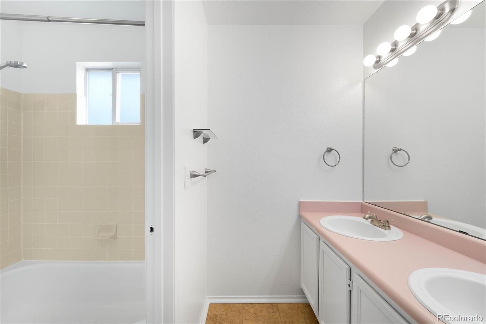 MLS Image #15 for 4127 s lewiston circle,aurora, Colorado