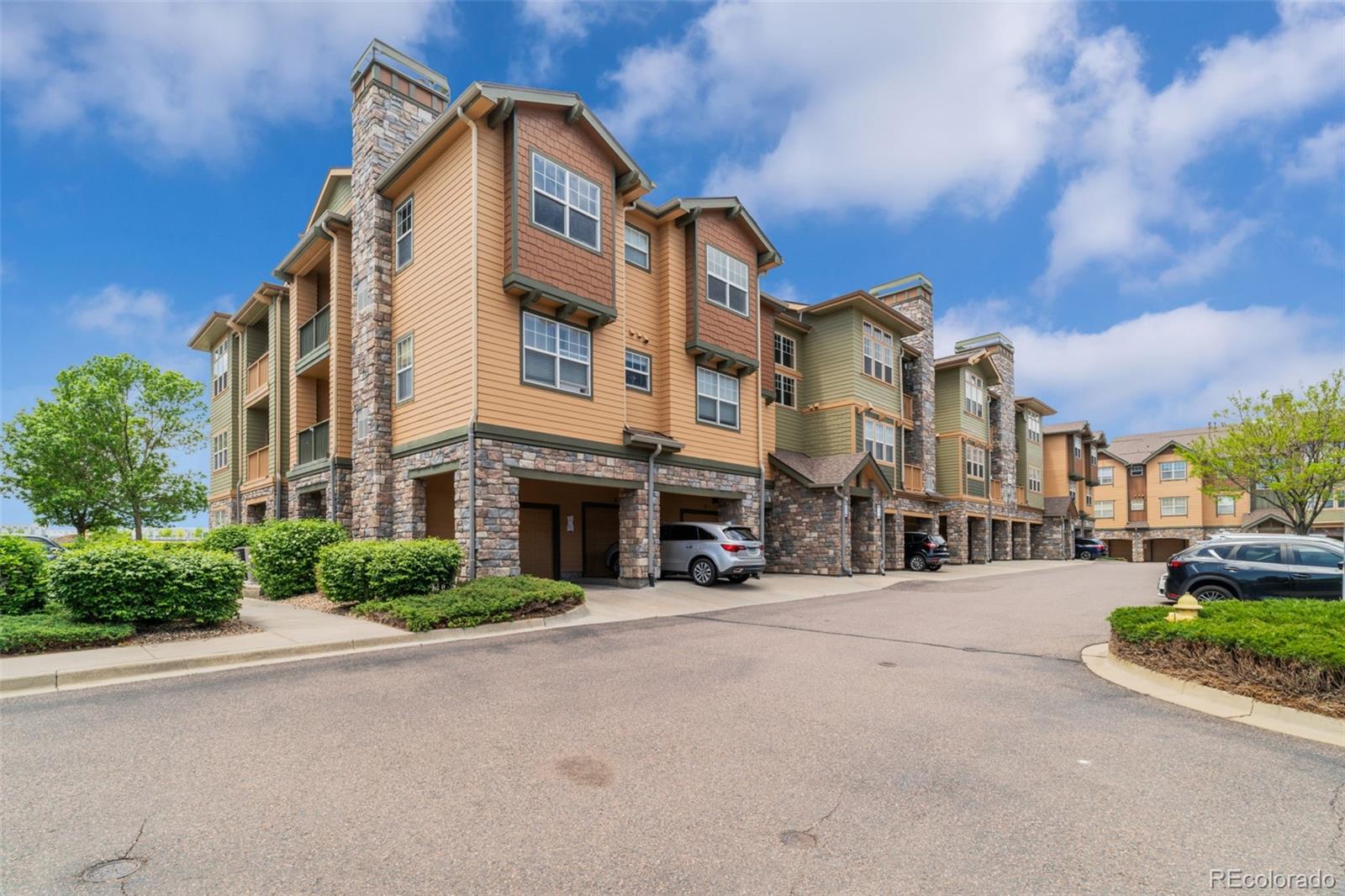 MLS Image #32 for 15460  canyon gulch lane,englewood, Colorado