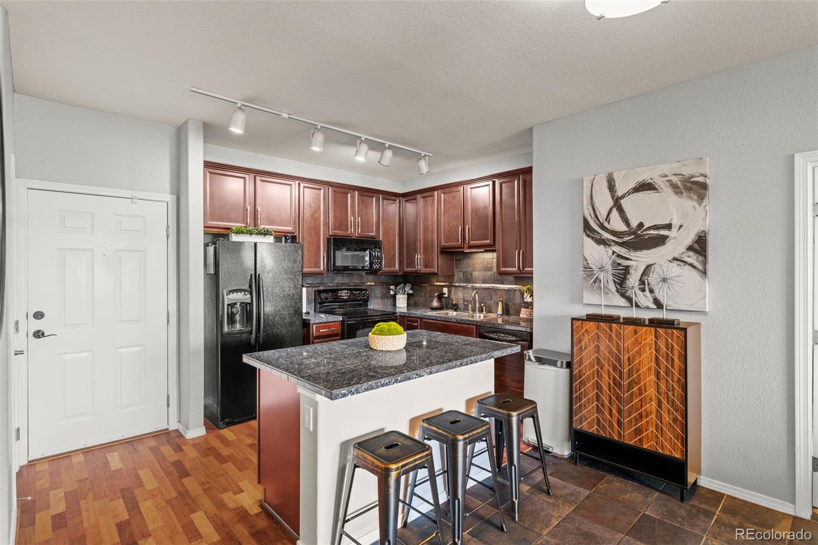 MLS Image #6 for 15460  canyon gulch lane,englewood, Colorado