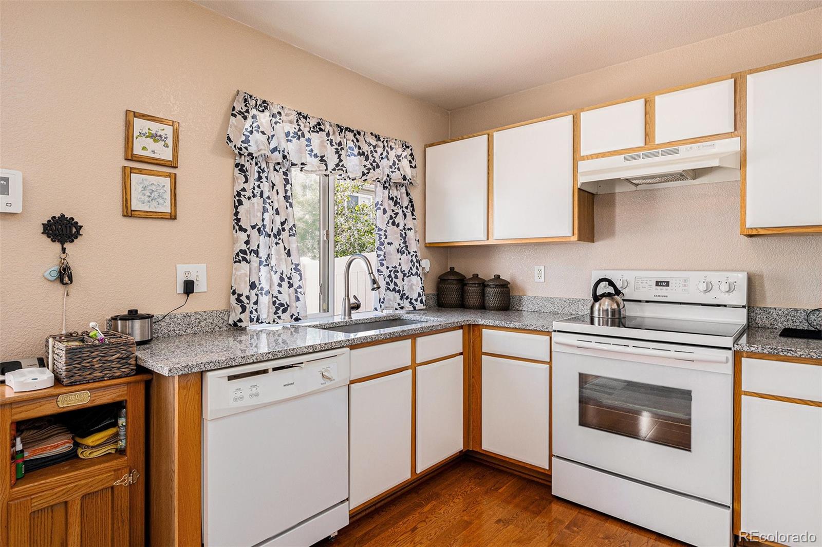 MLS Image #9 for 4076  andes way,denver, Colorado