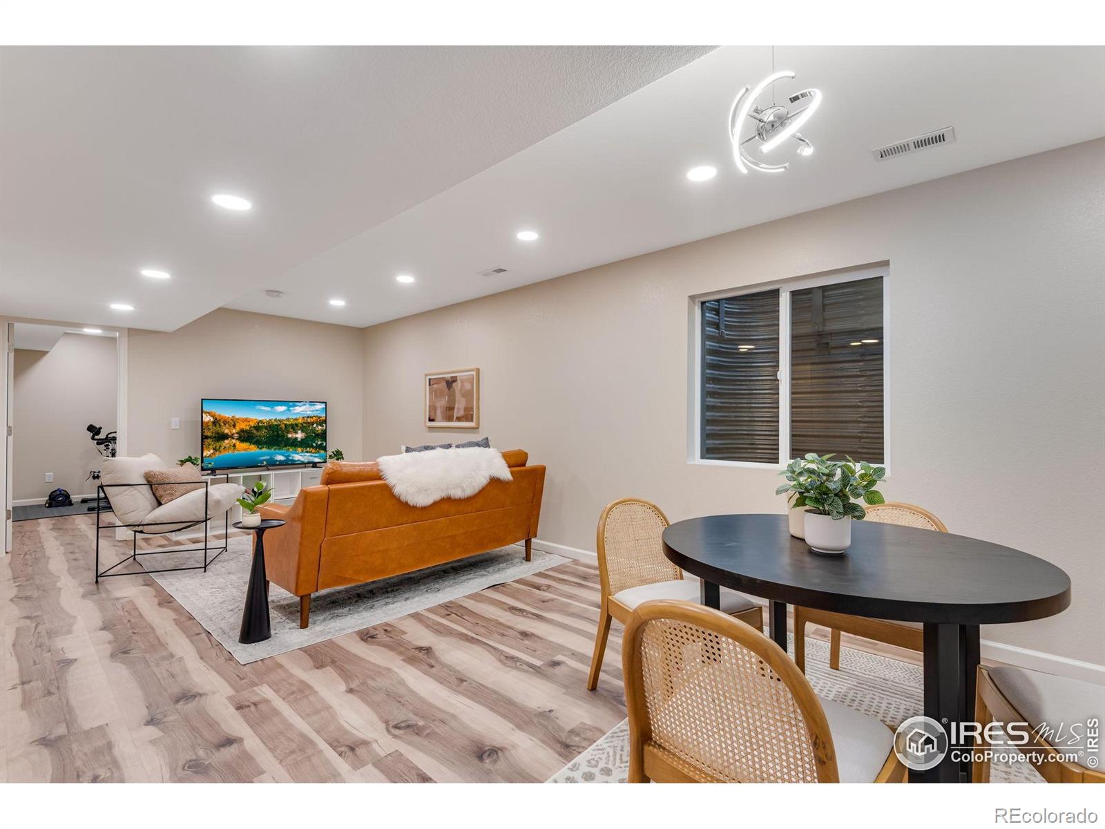 MLS Image #20 for 84  plover way,johnstown, Colorado