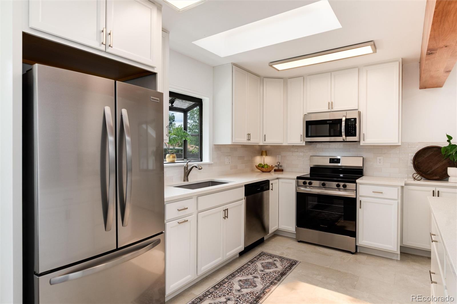 MLS Image #13 for 3061 s marion street,englewood, Colorado