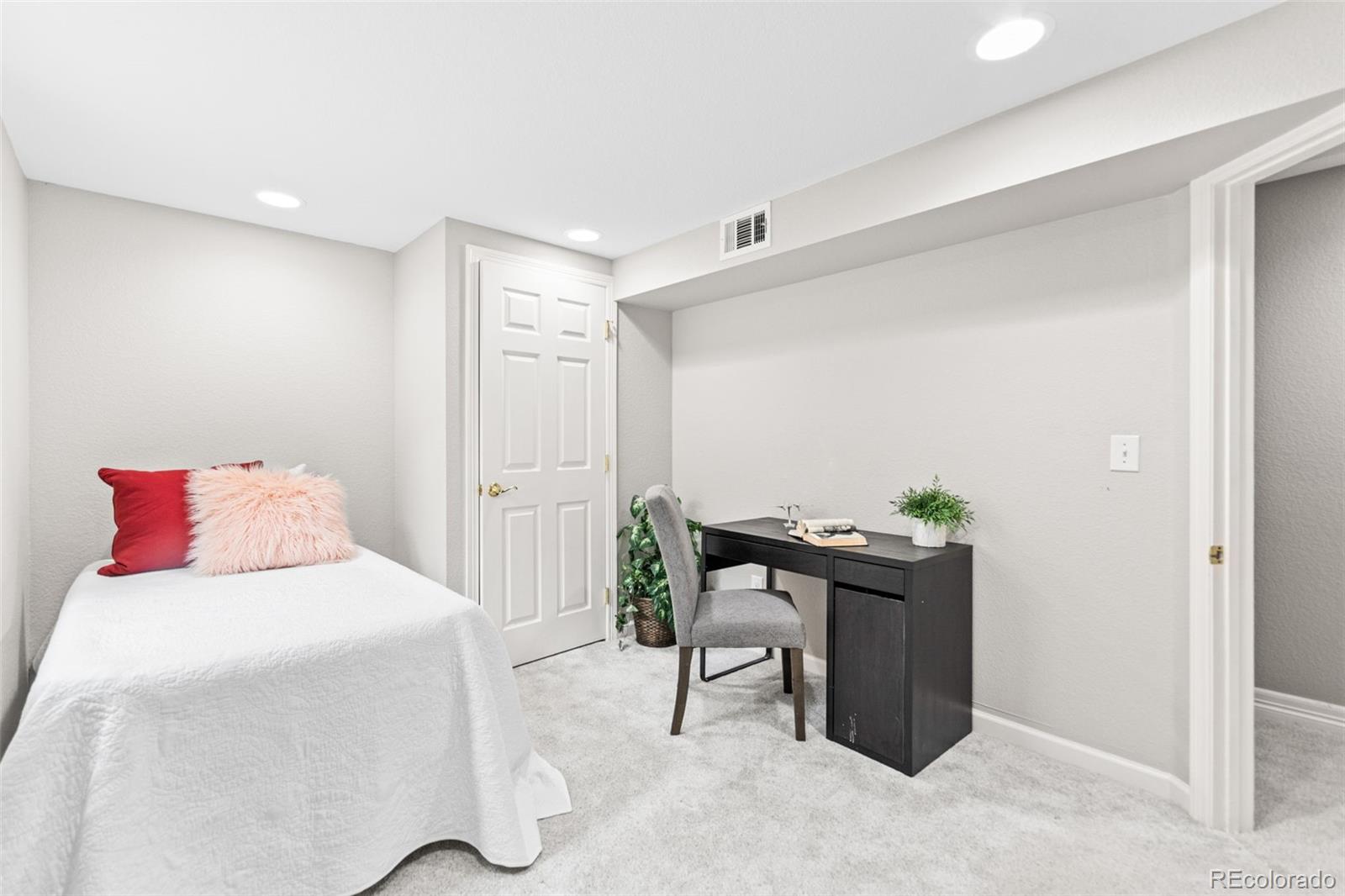 MLS Image #35 for 7442 s wellington street,centennial, Colorado