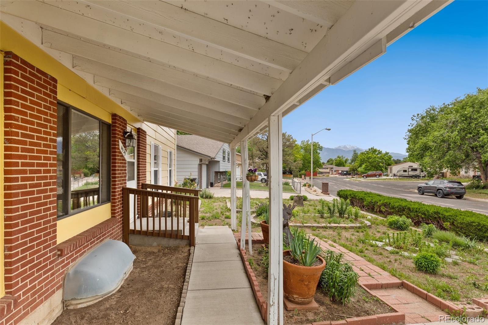 MLS Image #3 for 4139  morley circle,colorado springs, Colorado