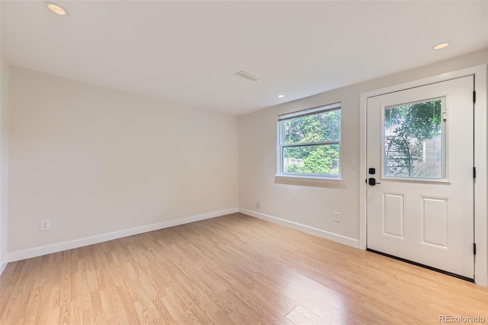 MLS Image #15 for 284 s lincoln avenue,louisville, Colorado