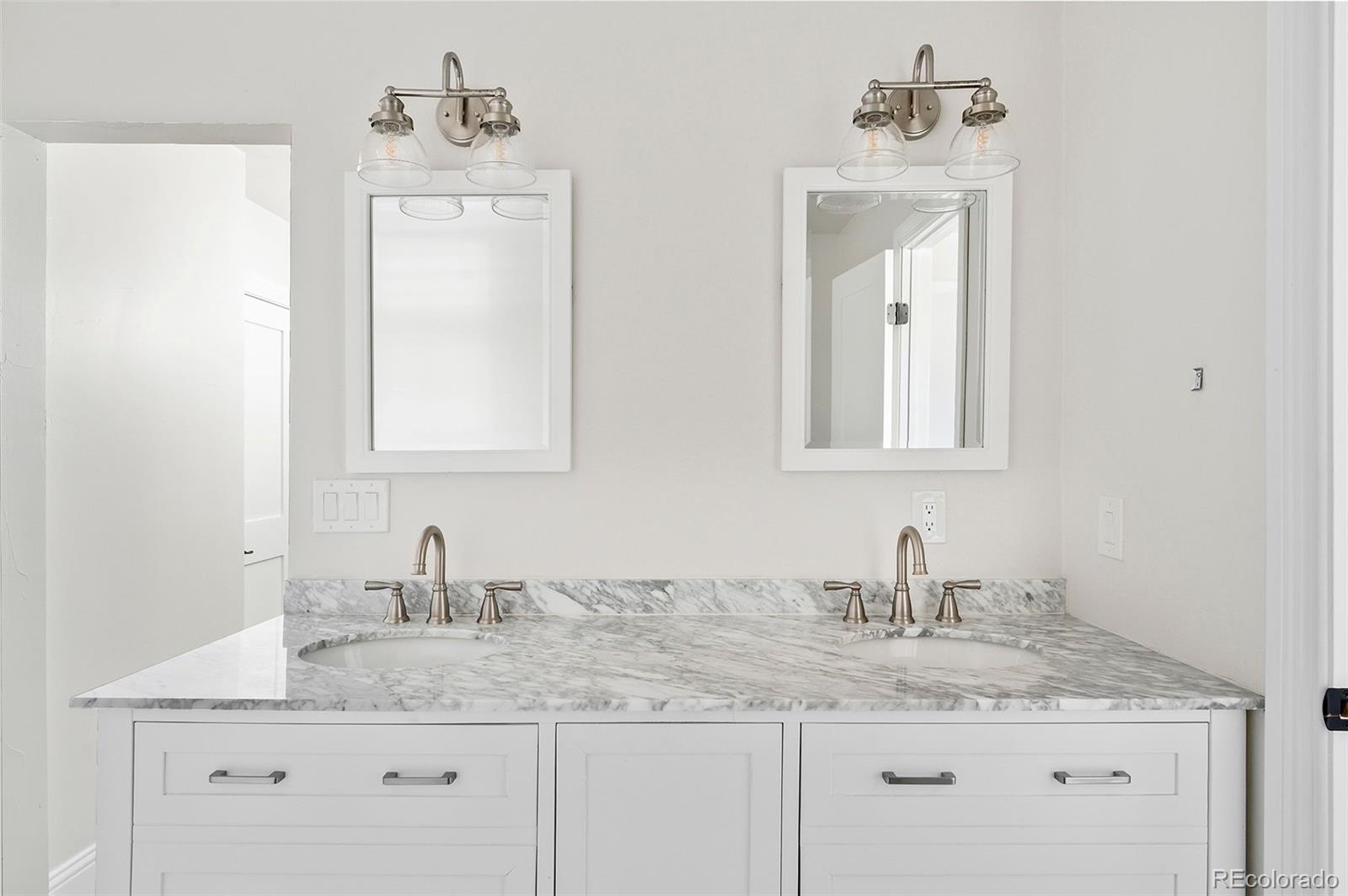 MLS Image #25 for 39  sedgwick drive,cherry hills village, Colorado