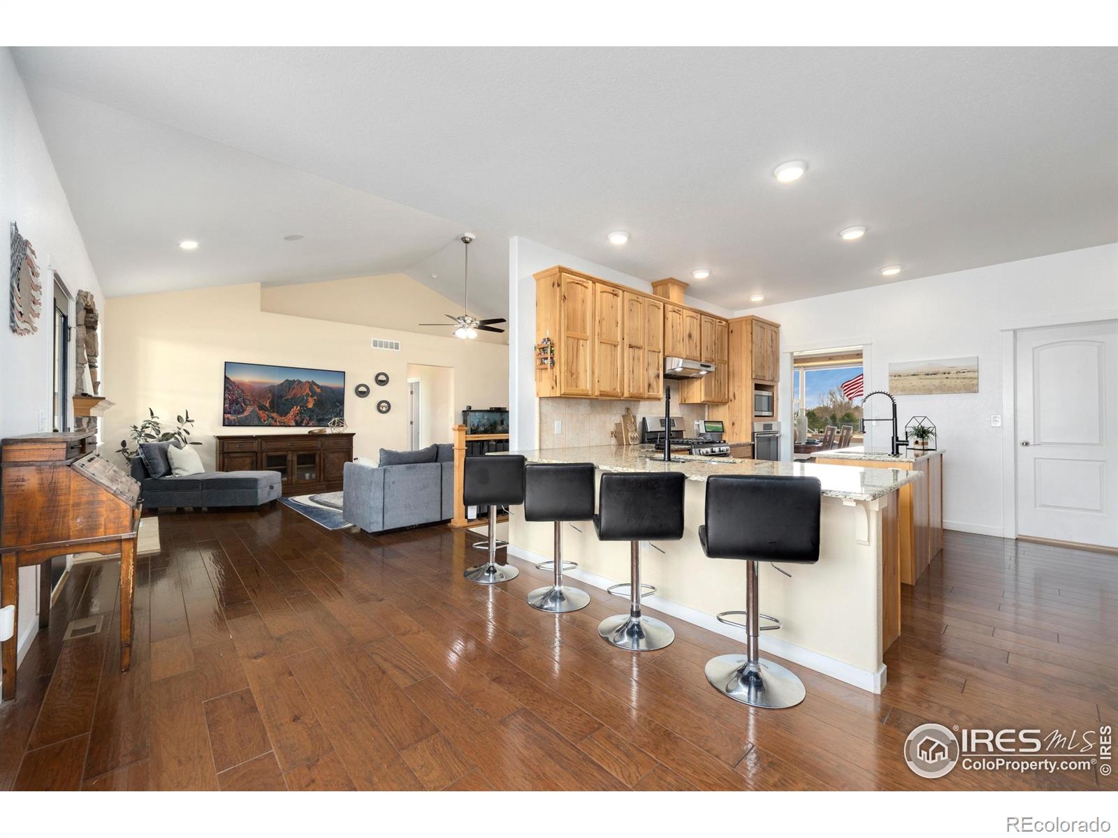 MLS Image #4 for 859  schrage way,loveland, Colorado