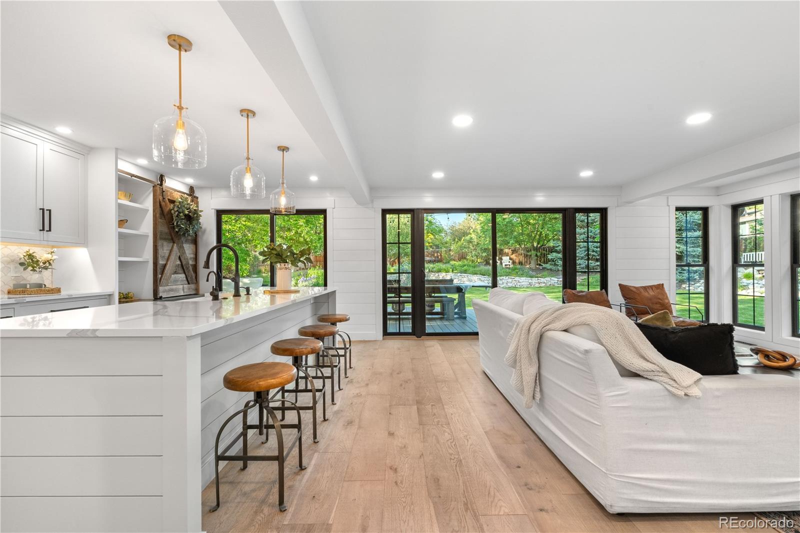 MLS Image #10 for 3235 e easter place,centennial, Colorado