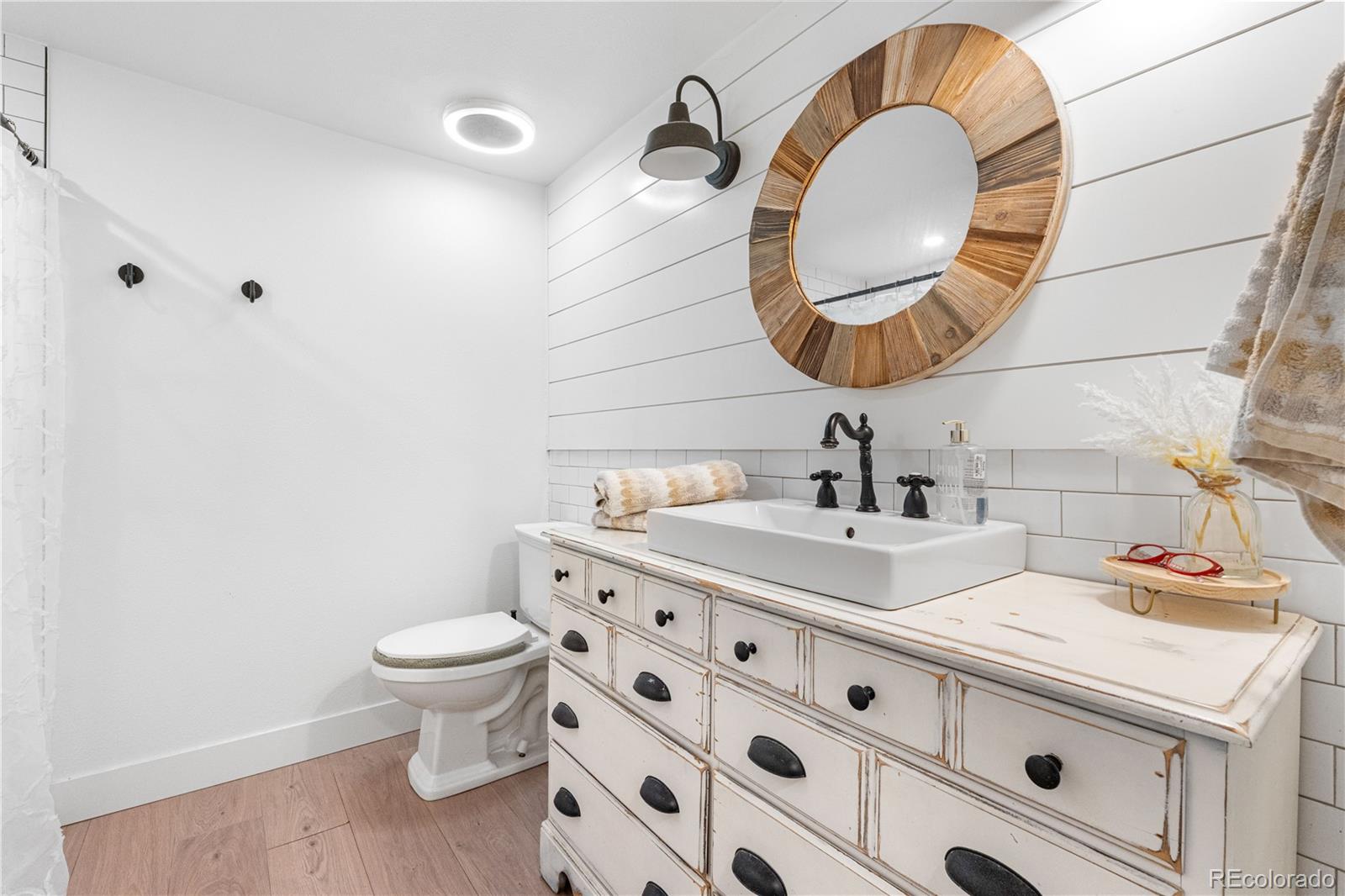 MLS Image #41 for 3235 e easter place,centennial, Colorado
