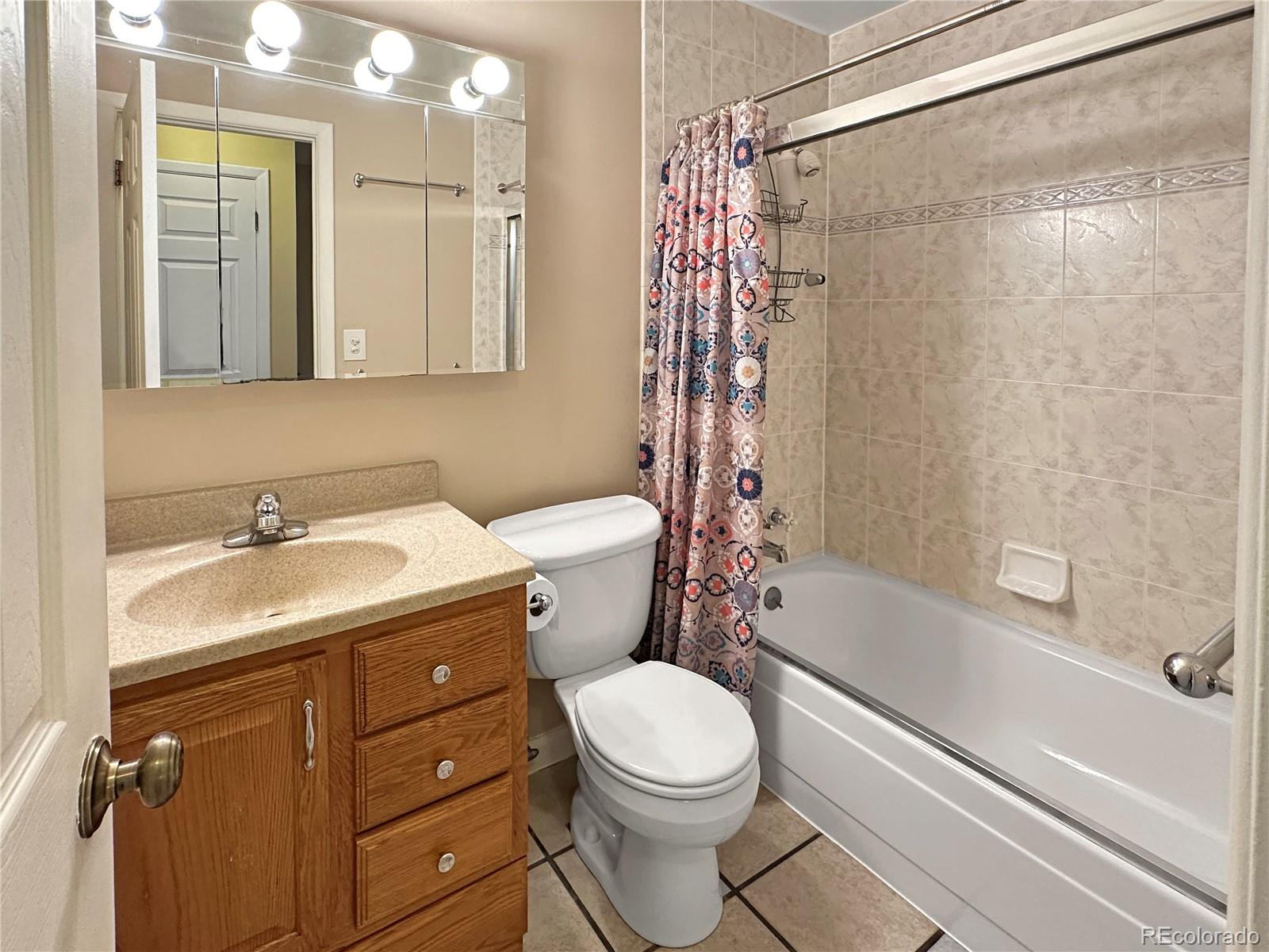 MLS Image #19 for 9236 w euclid avenue,littleton, Colorado