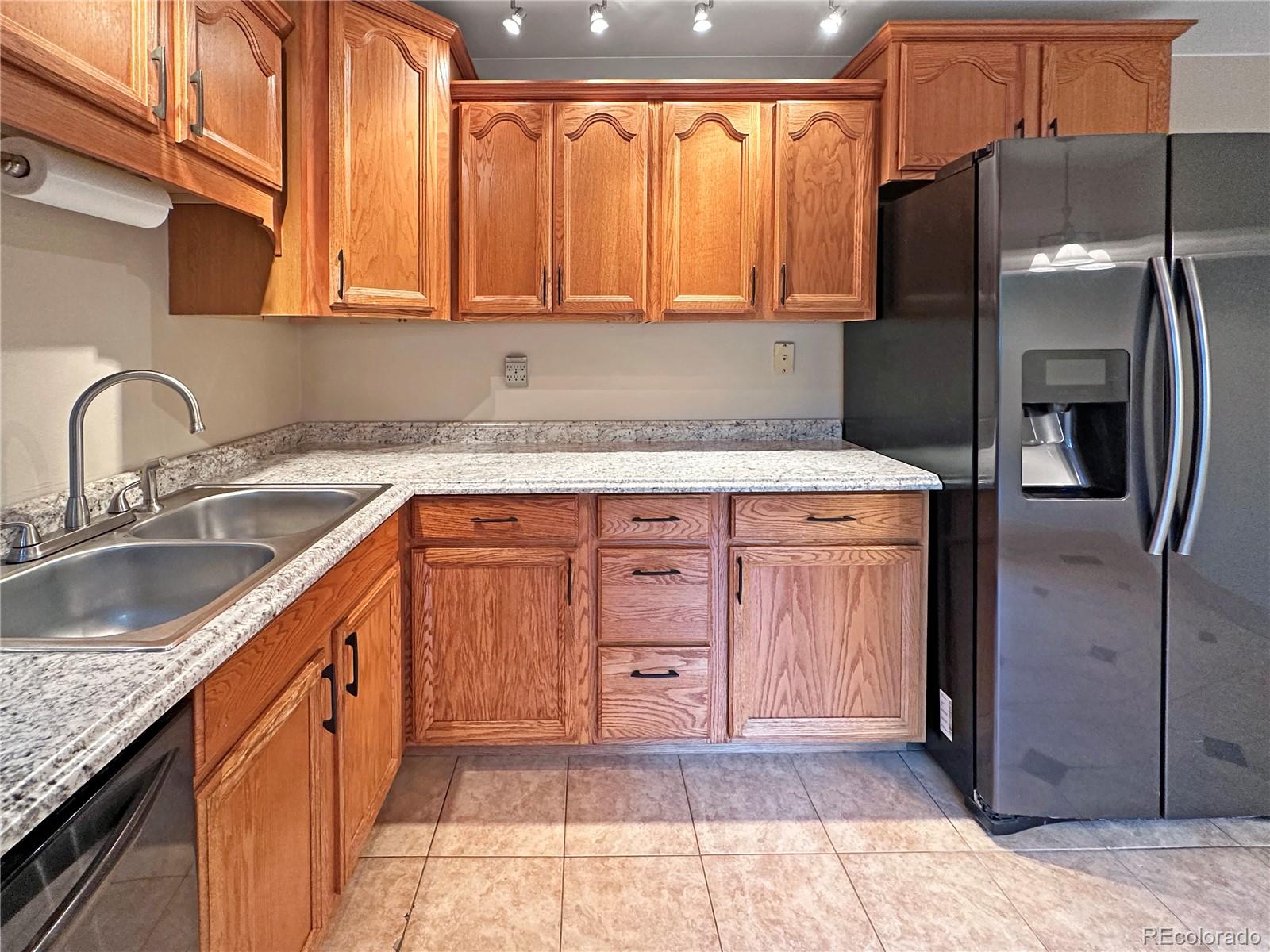 MLS Image #4 for 9236 w euclid avenue,littleton, Colorado
