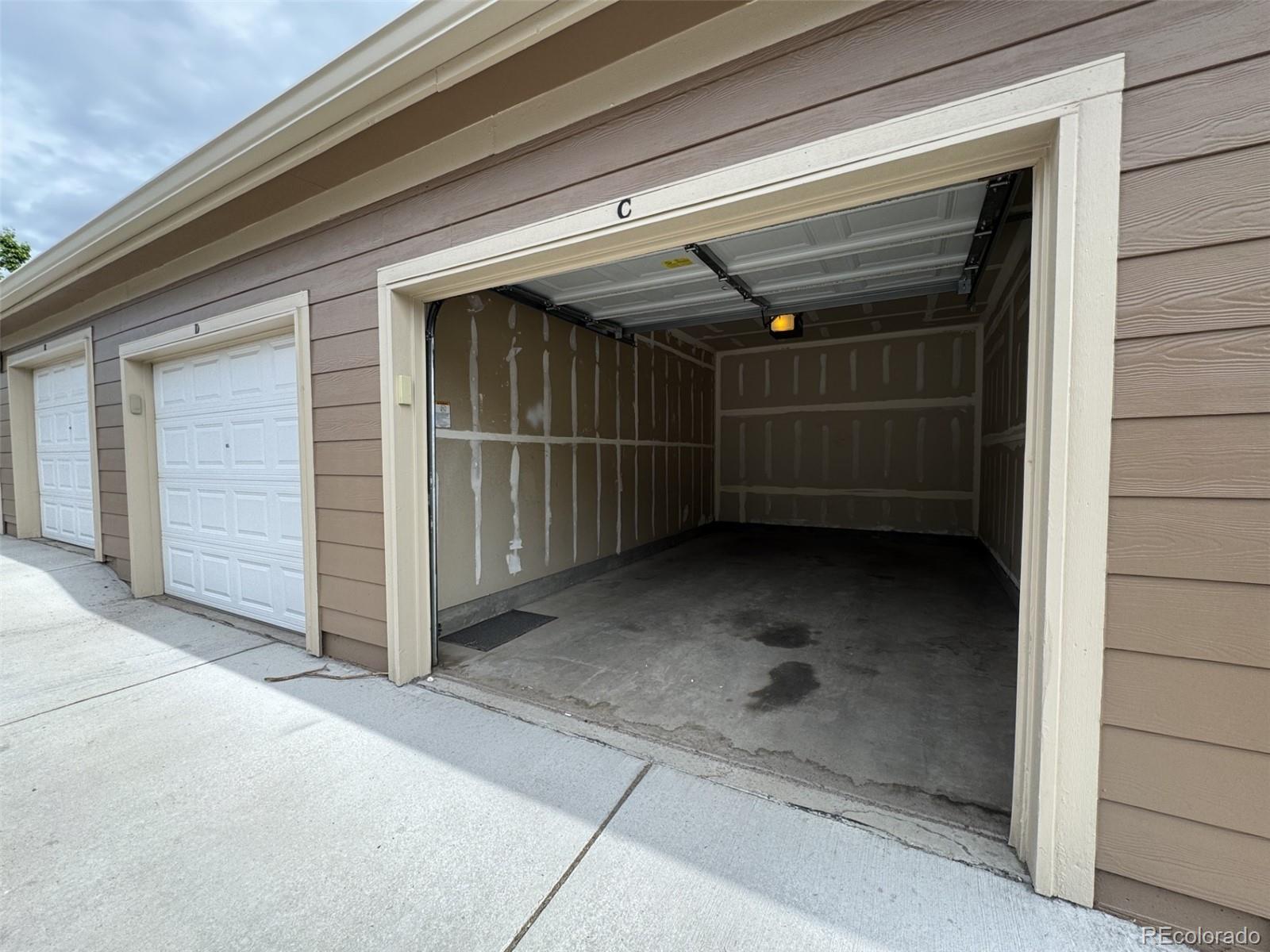 MLS Image #22 for 7440 s blackhawk street,englewood, Colorado