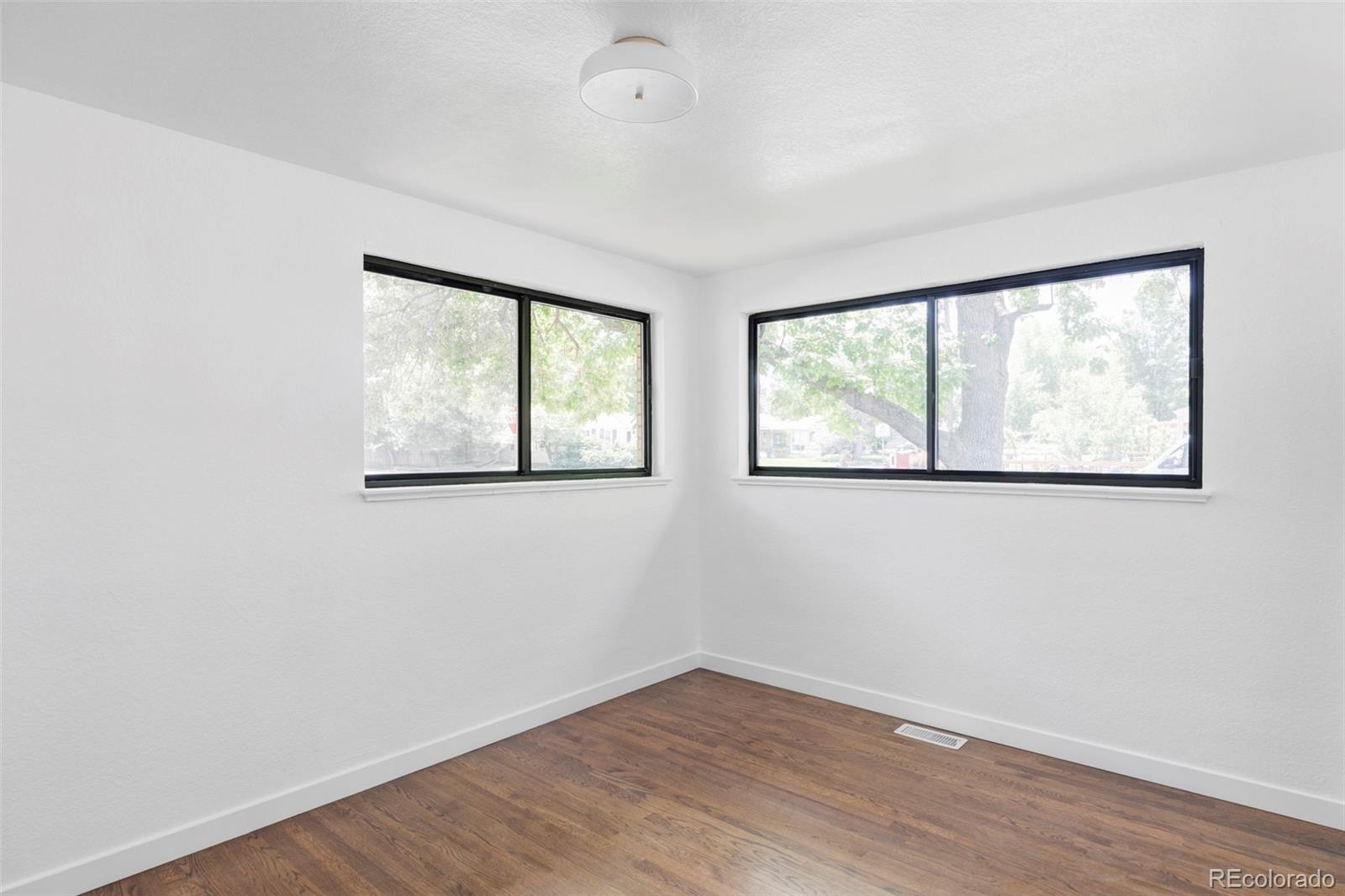 MLS Image #18 for 1695 e eastman avenue,englewood, Colorado
