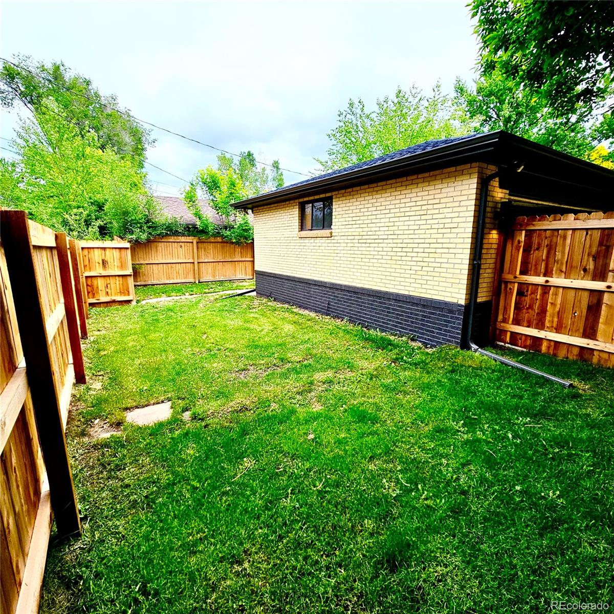 MLS Image #24 for 1695 e eastman avenue,englewood, Colorado