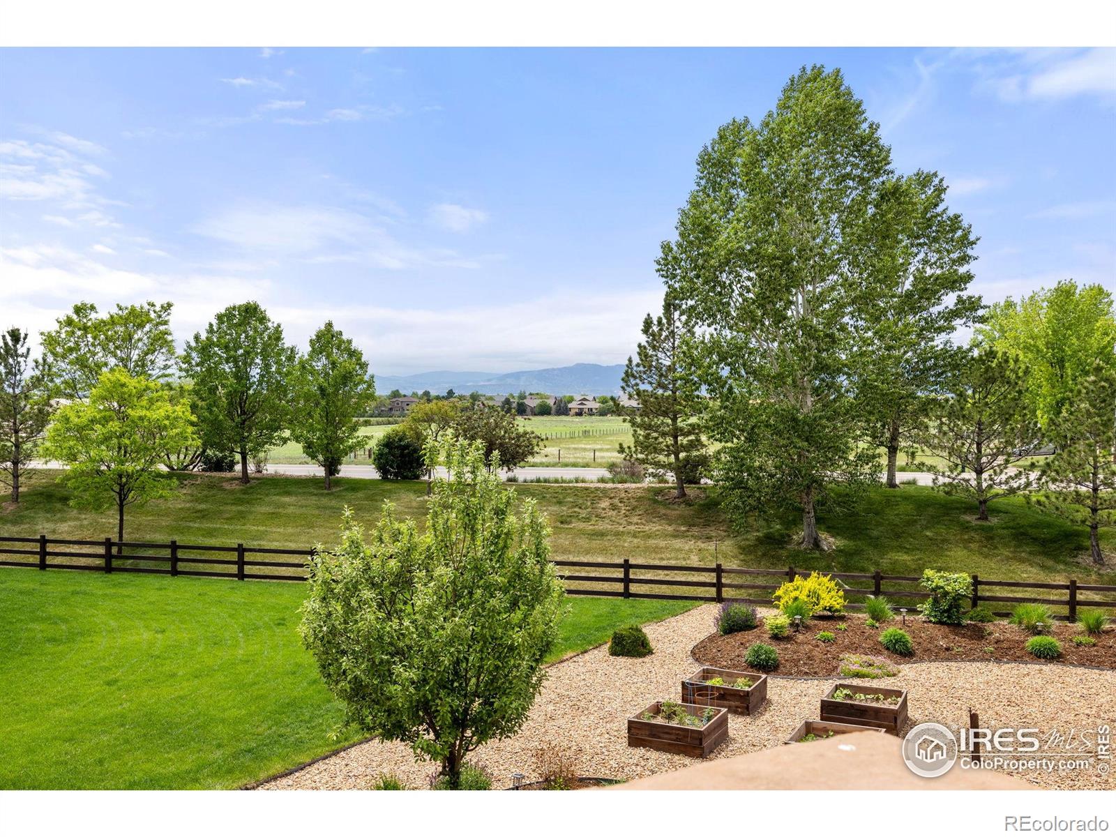 MLS Image #36 for 873  signal court,timnath, Colorado