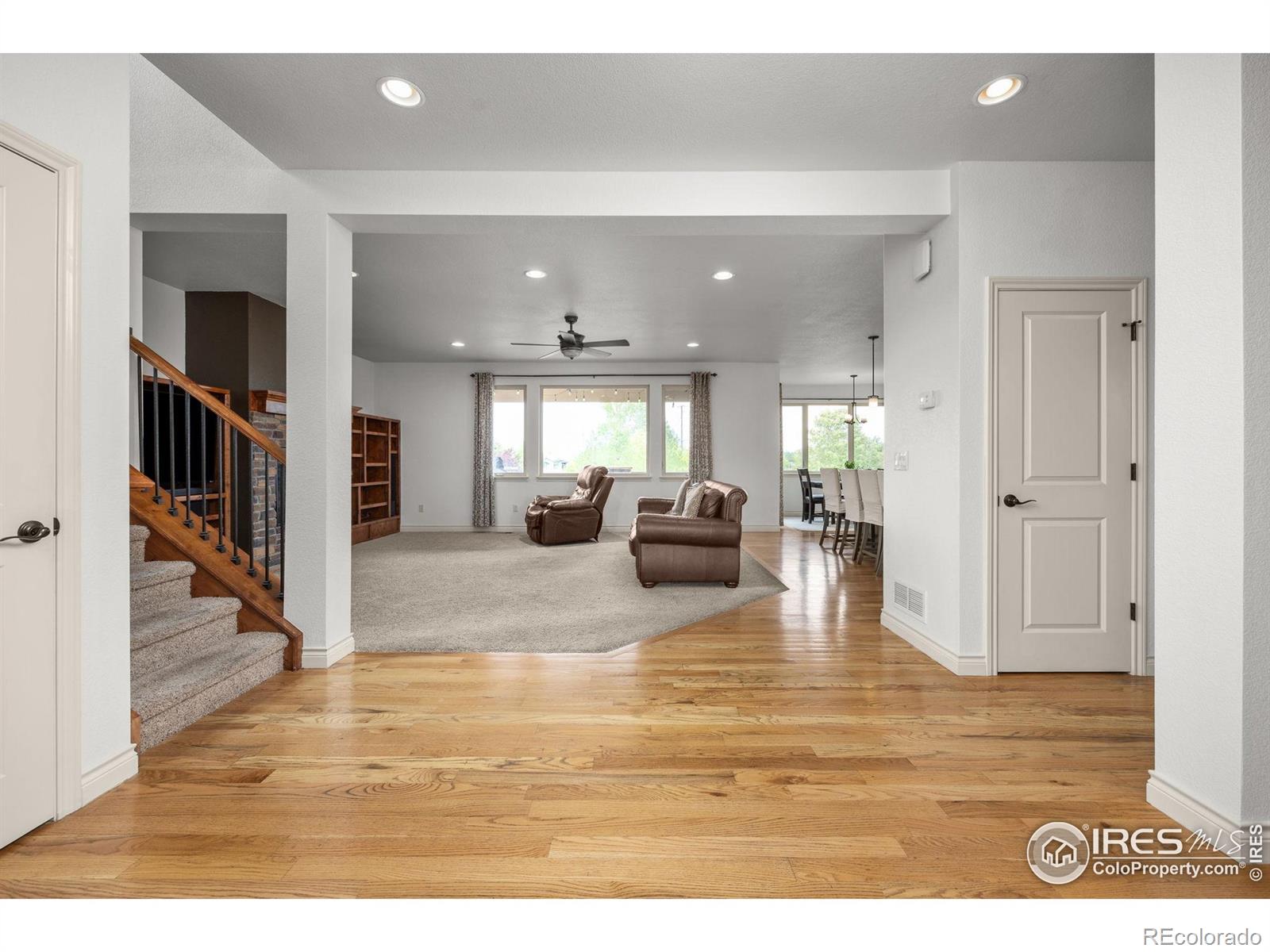 MLS Image #4 for 873  signal court,timnath, Colorado