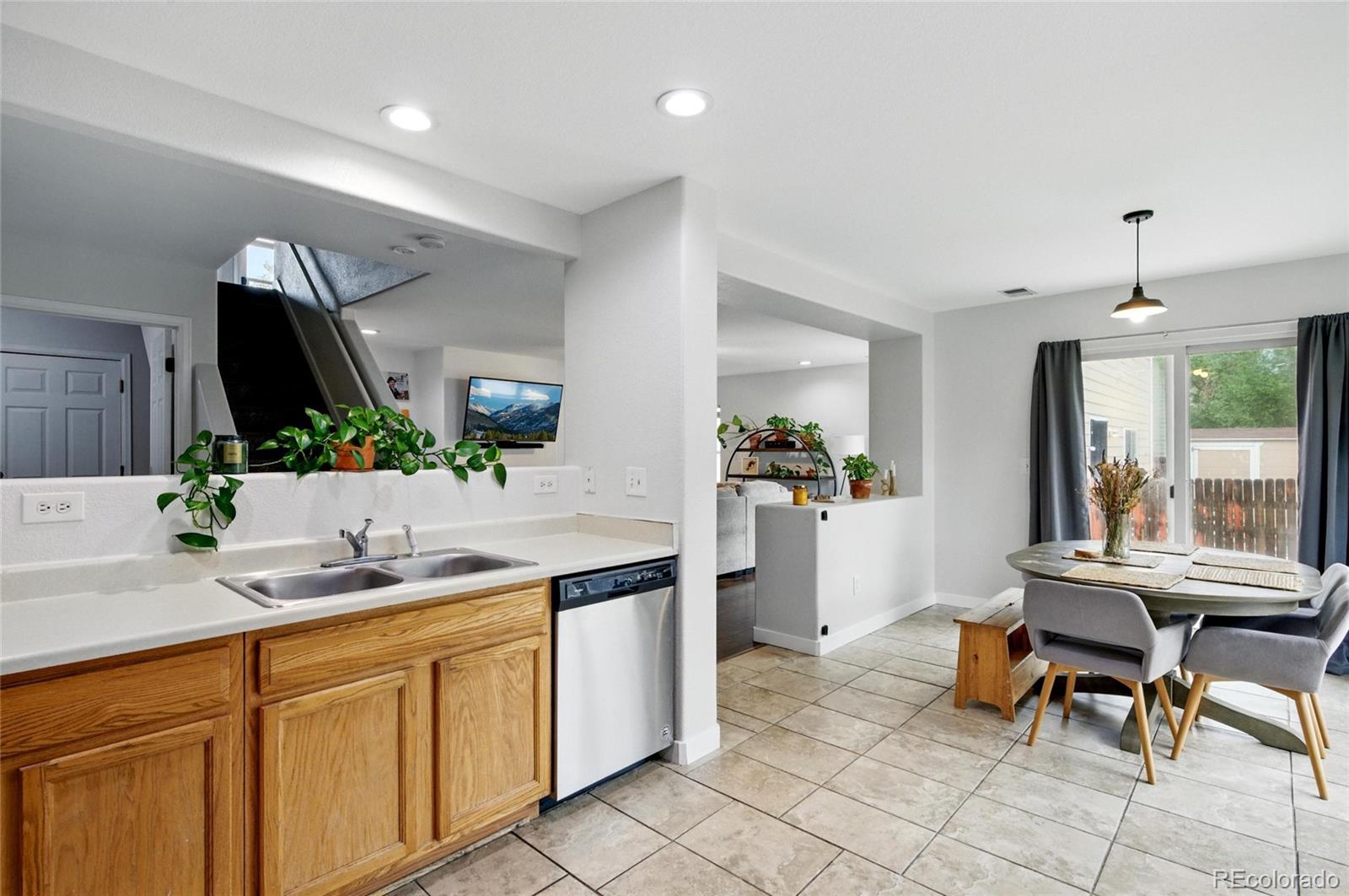 MLS Image #7 for 7868  downing street,denver, Colorado
