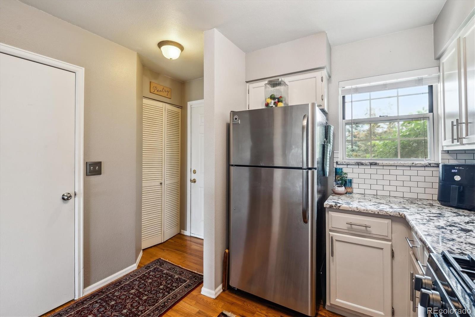 MLS Image #7 for 1818 s quebec way,denver, Colorado