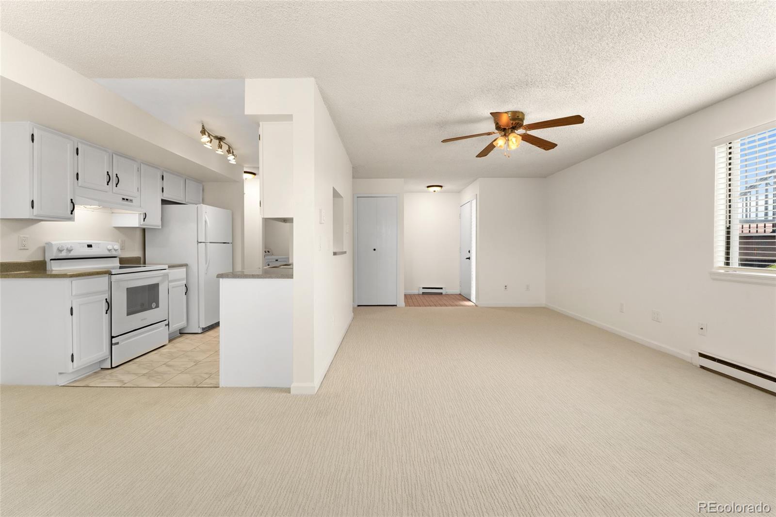 MLS Image #3 for 8100 w quincy avenue,littleton, Colorado