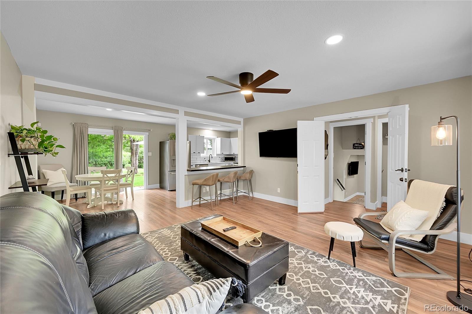 MLS Image #7 for 962 s potomac way,aurora, Colorado