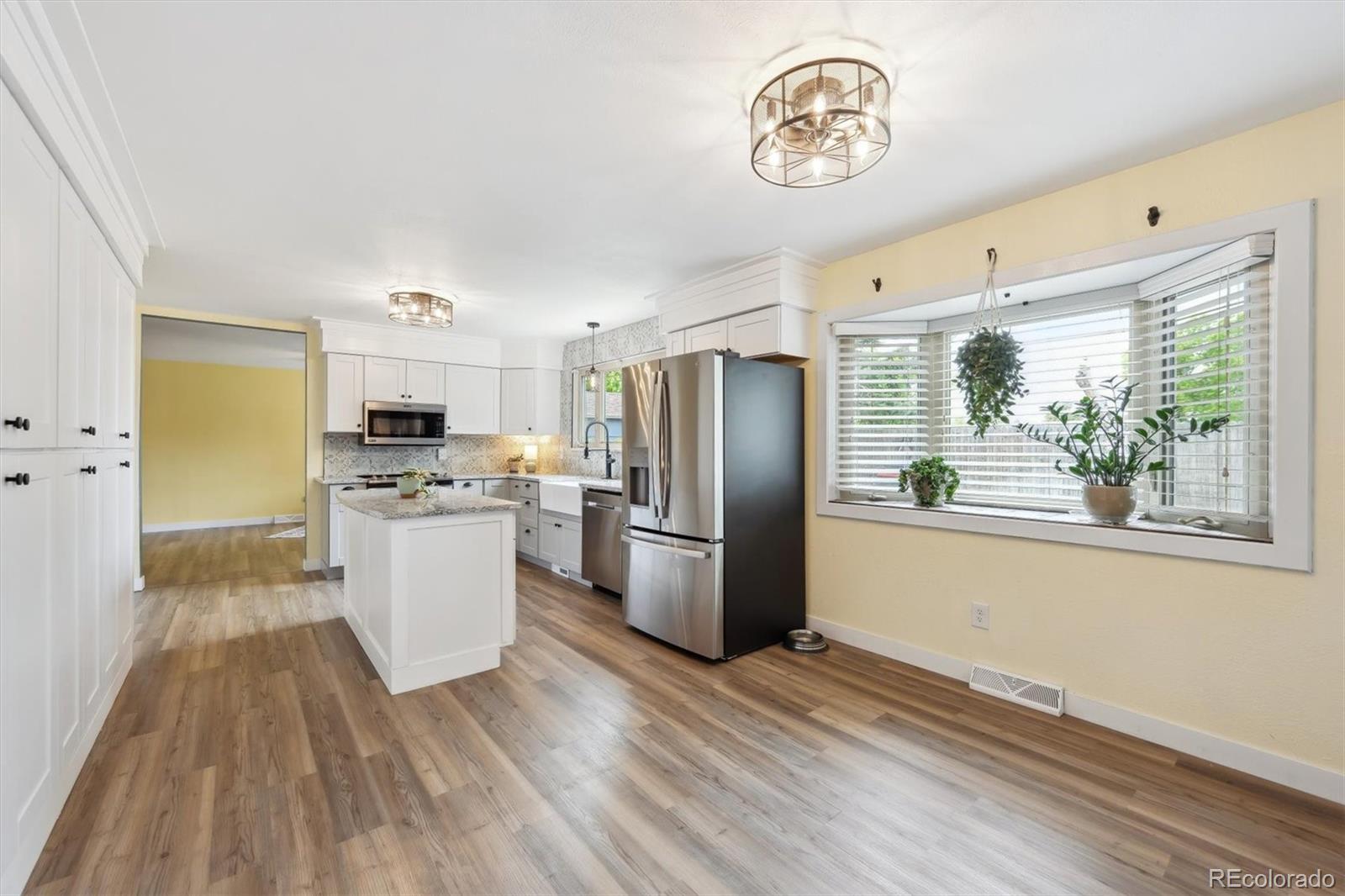 MLS Image #11 for 8397  chase drive,arvada, Colorado