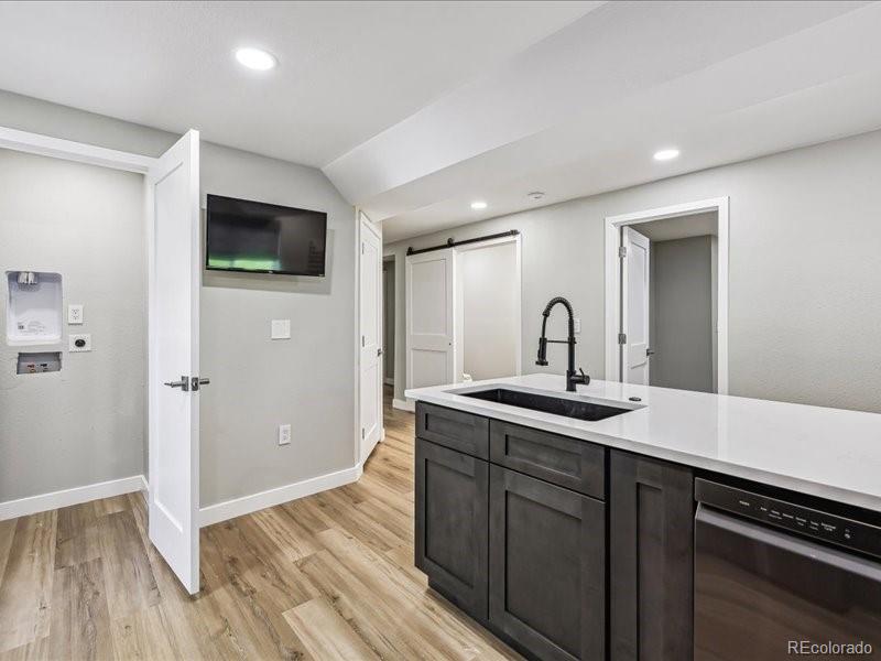 MLS Image #13 for 1333 w peakview avenue,littleton, Colorado